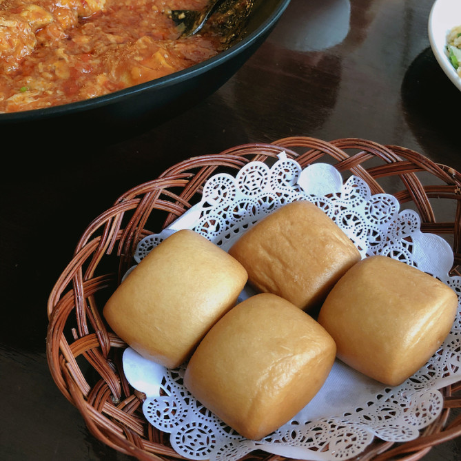 チリクラブソースに合うマントウ