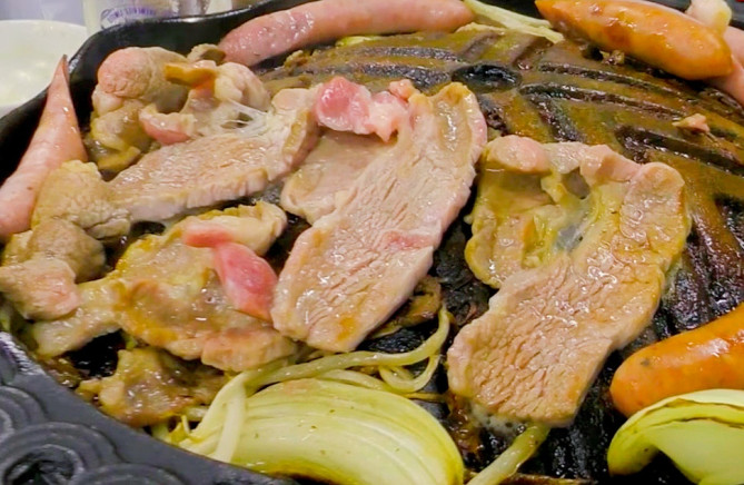 ふくろう亭の生ラム