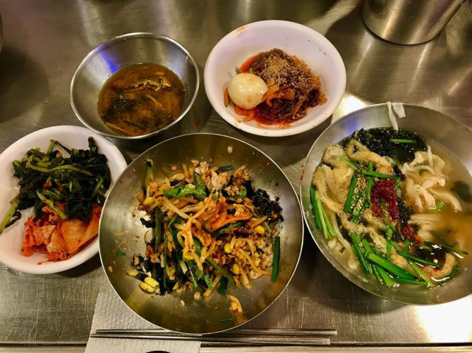 こんなに盛りだくさんで6000ウォン（約600円）！？