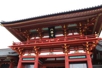 【鎌倉】鶴岡八幡宮の見どころガイド！歴史、アクセス、周辺カフェ、お土産は鳩サブレー
