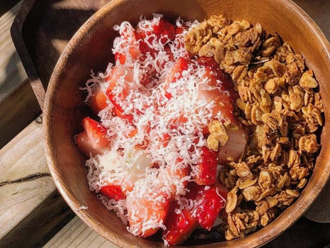 ストロベリーレアチーズ：7500ウォン（約750円）