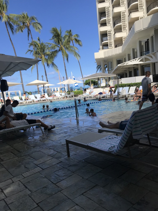 モアナサーフライダーのプール