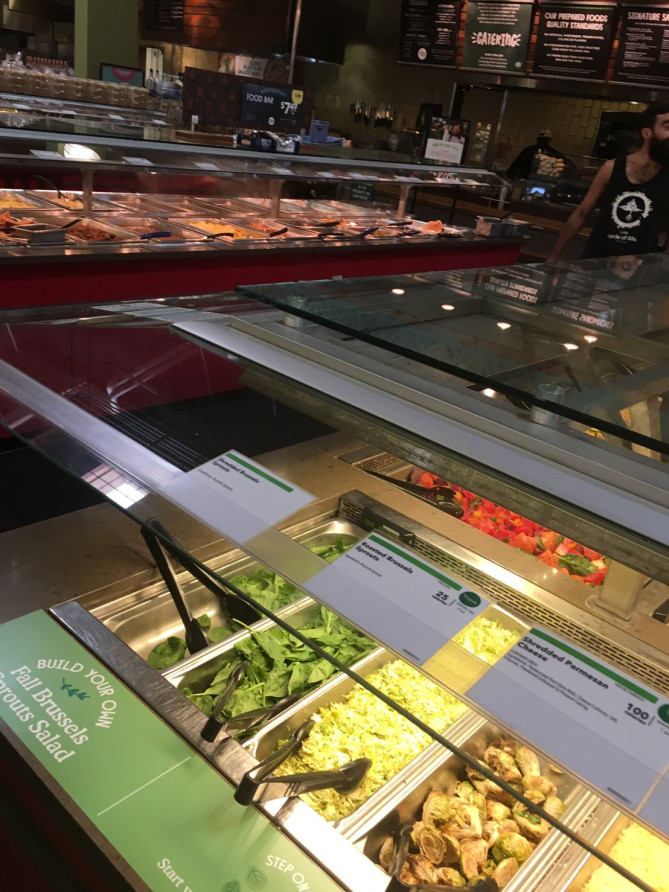 ホールフーズのデリ