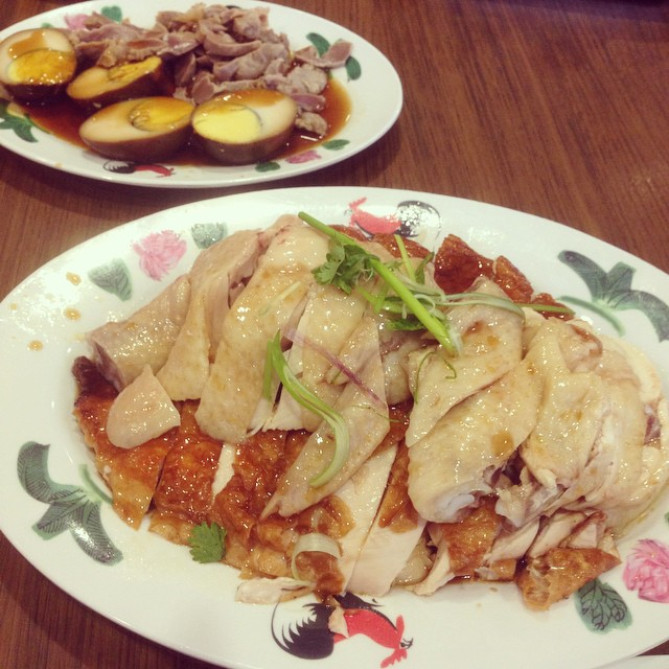 リーズナブルなウィーナムキーのチキンライス