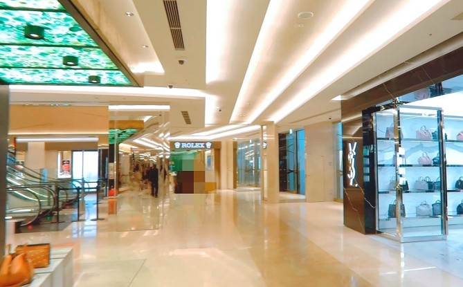 銀座シックスのハイブランドショップ