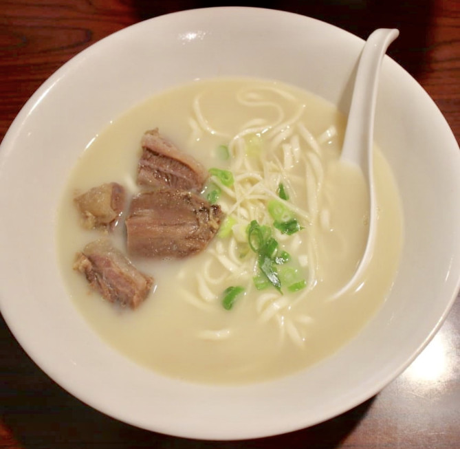 七十二牛肉麺
