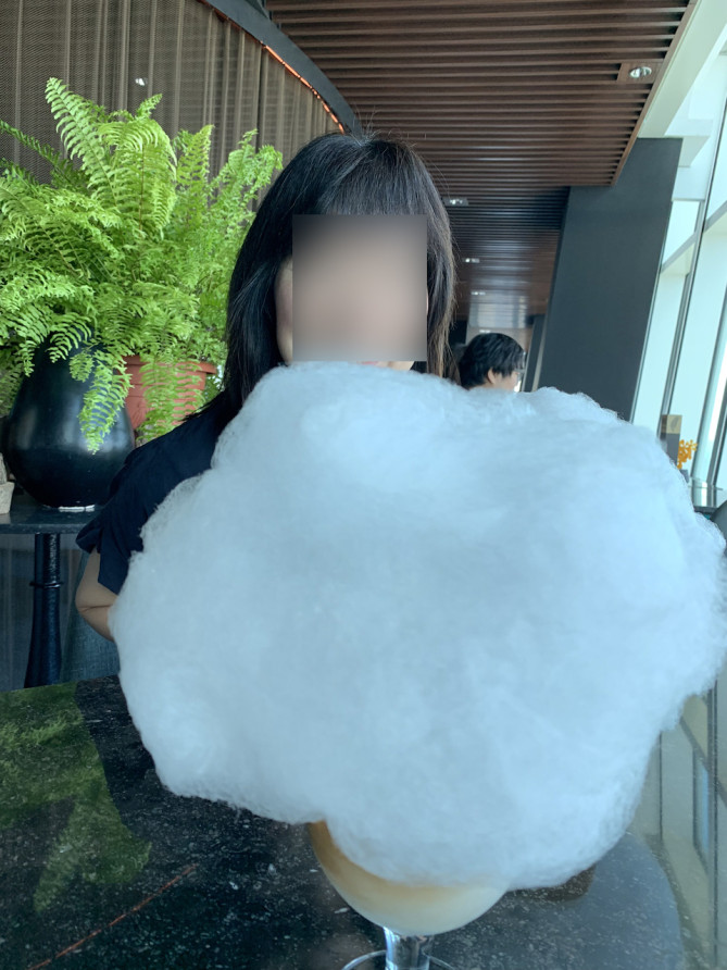 台北101展望台カフェのアイスラテ