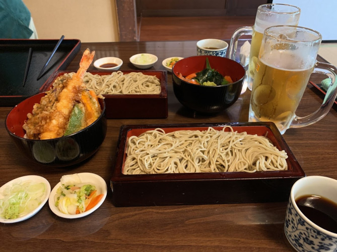 さやの湯処の食事処