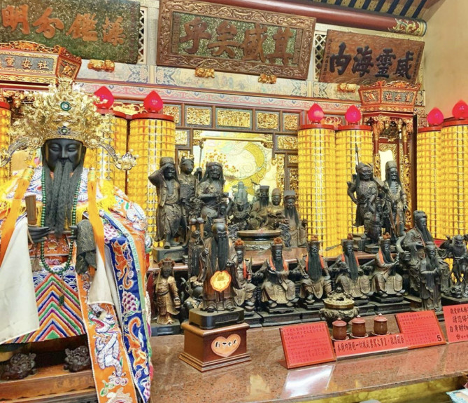 月下老人と城隍爺 