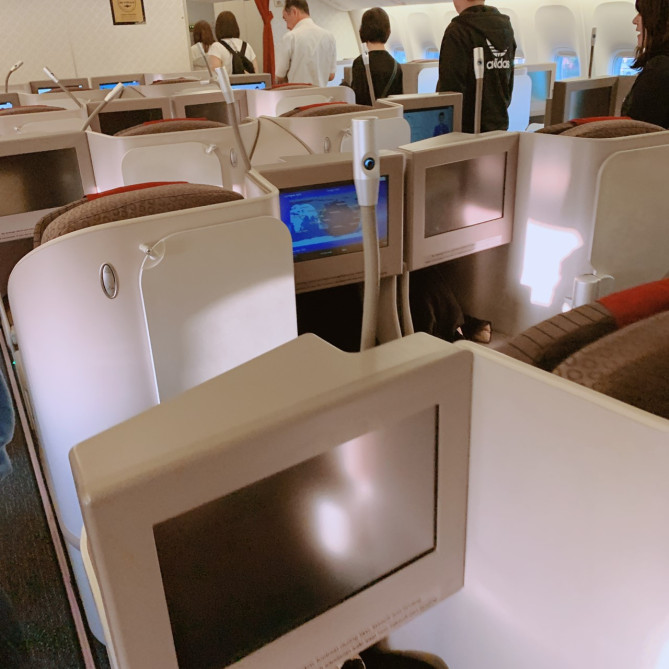 ガルーダインドネシア航空の機内