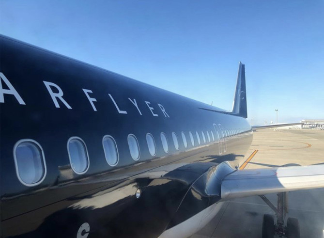 スターフライヤーの飛行機