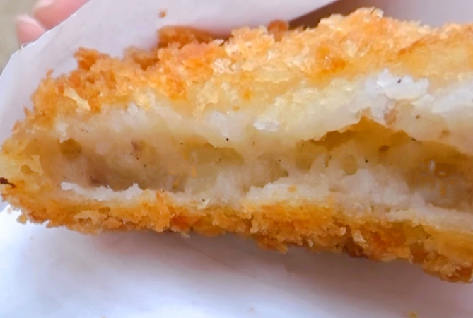 鳥小屋の牛肉コロッケ