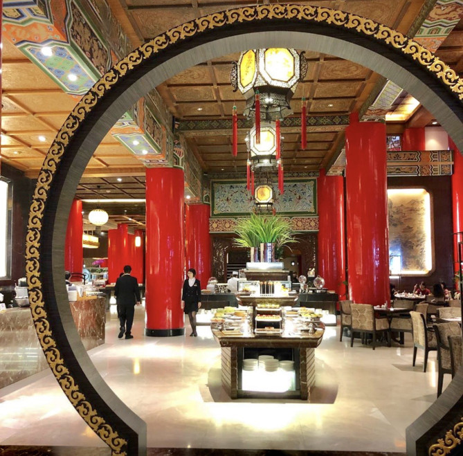 松鶴レストラン 