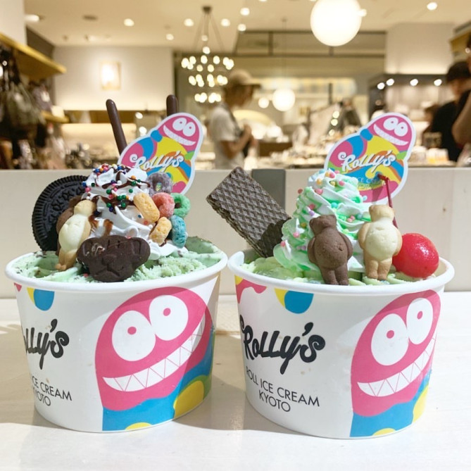 ローリーズロールアイス