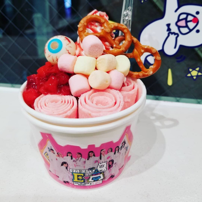 ロールアイスクリームファクトリー原宿表参道本店
