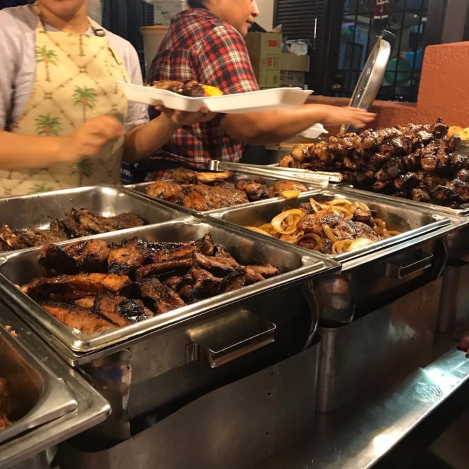 チュモロナイトマーケット