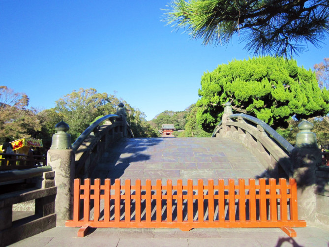 鎌倉 鶴岡八幡宮はこう楽しむ 良縁パワースポットや 境内カフェの和スイーツも