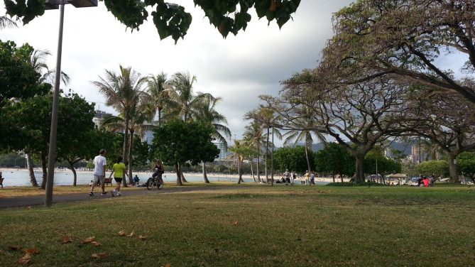 アラモアナビーチパーク