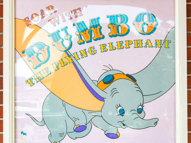 disney-dumbo-j40870.jpg