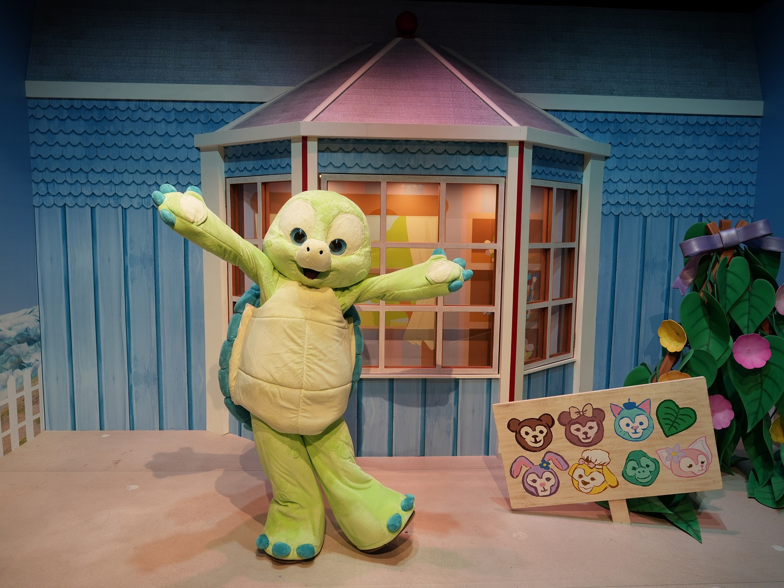 ダッフィーとフレンズ ぬいぐるみ ドラゴン オルメル 辰 辰年 ダッフィーとフレンズ ぬいぐるみ ドラゴン オルメル 辰 辰年 香港