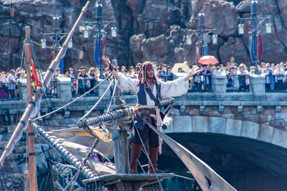 USJ】スヌーピーがスケボーを楽しむ新グッズ14選！JOE SKATEBOARD